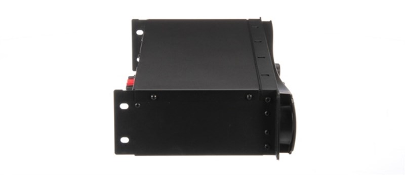 Crown XLS 1502 Güç Amfisi 2x525 Watt 4 Ohm