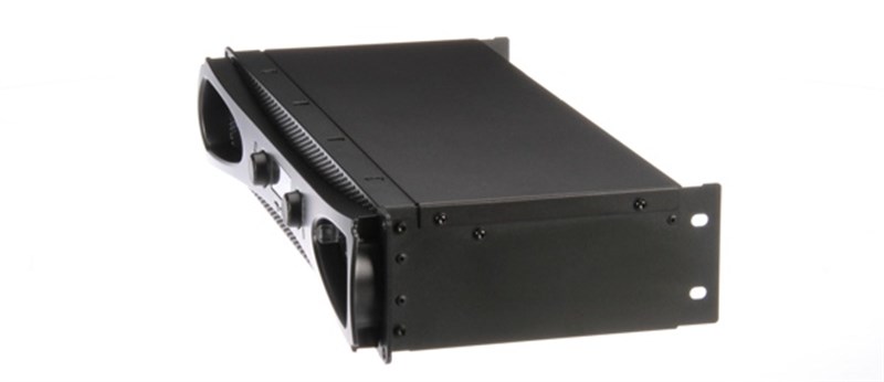 Crown XLS 1502 Güç Amfisi 2x525 Watt 4 Ohm