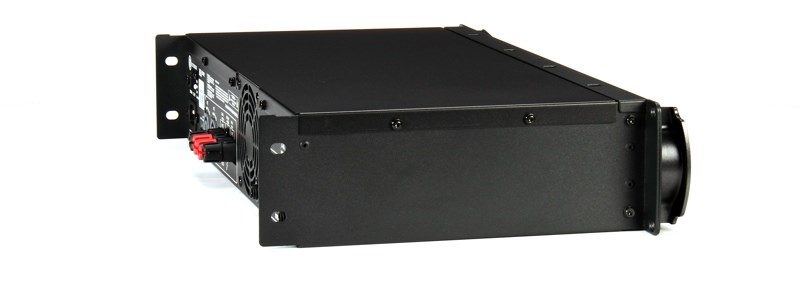 Crown XLS 2002 Power Amfi 2x650 Watt 4 Ohm