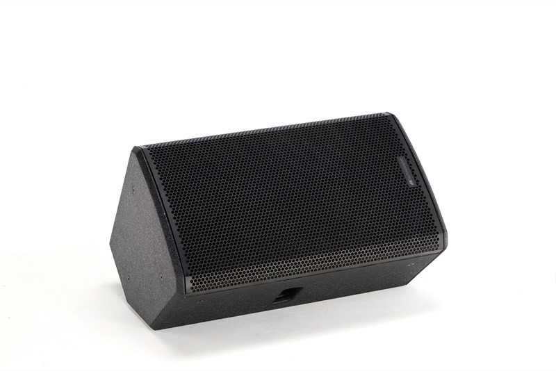dB Technologies LVX P15 15