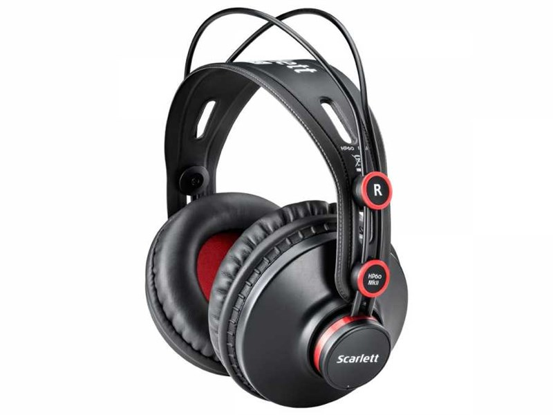 Focusrite Scarlett 2i2 Studio pack Profesyonel Ses Kayıt Paketi