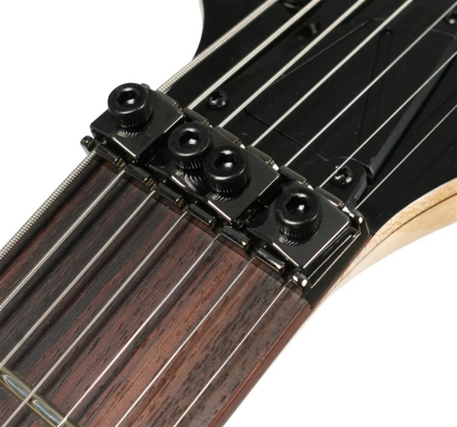 Ibanez UV70P BK 7 Telli Siyah  Elektro Gitar