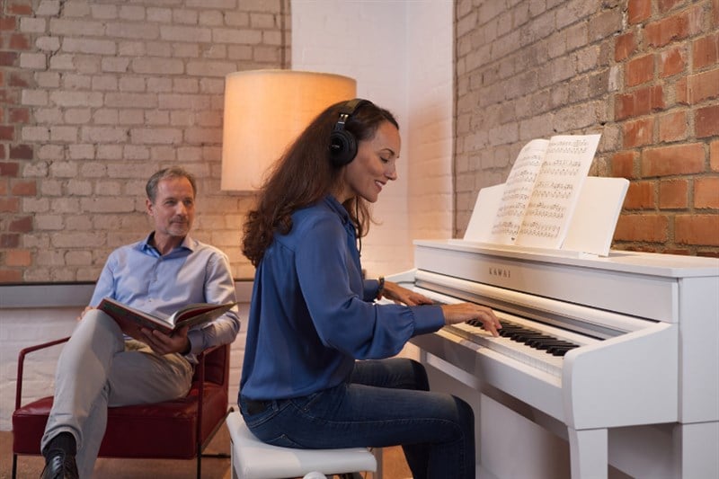 Kawai CA79W Beyaz Dijital Piyano (Kawai Tabure+ Kulaklık Hediye)