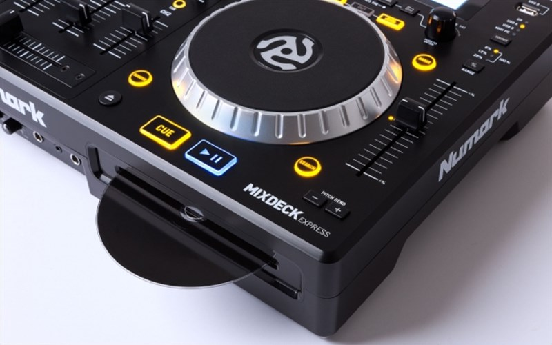 Numark Mixdeck Express Çift CD/MP3 Oynatıcı, USB stick destekli Premium DJ Kontroller