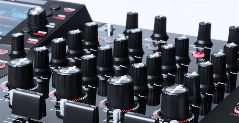 Numark NV II Yeni Sürüm Çift Ekran Dj Kontroller