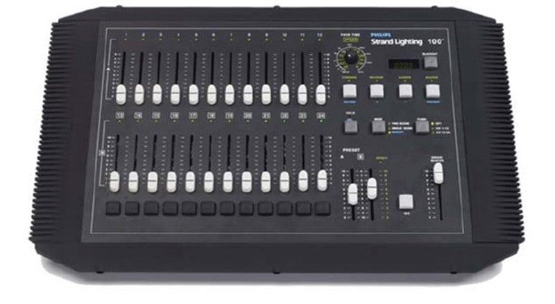 Philips 100 Plus 12/24 Işık Kontrol Masası