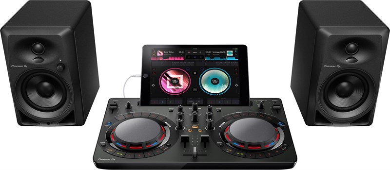 Pioneer DDJ-WeGO4 DJ Controller with Rekordbox DJ (Black)