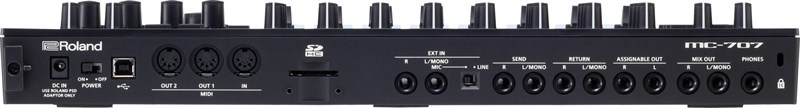 ROLAND MC-707 Aira 8-Track Groovebox