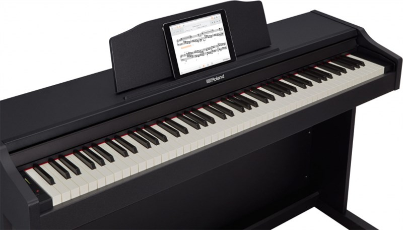 ROLAND RP102-BK Siyah Dijital Duvar Piyanosu (Roland Tabure + Kulaklık Hediye)