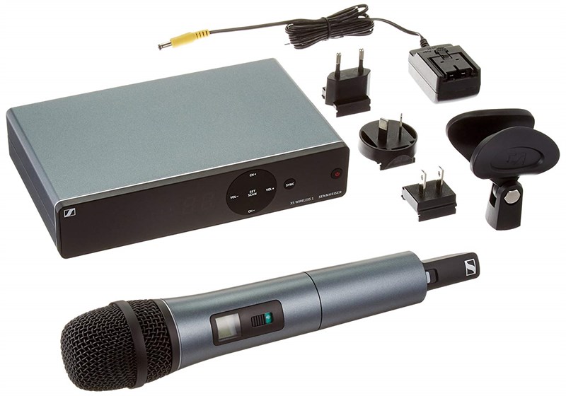 Sennheiser XSW 1-835 UHF Wireless Microphone System