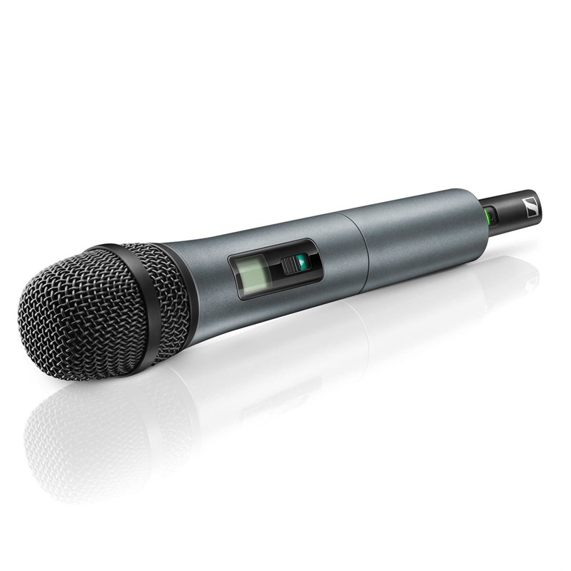 Sennheiser XSW 2-835 UHF Band Vocal Wireless Microphone System