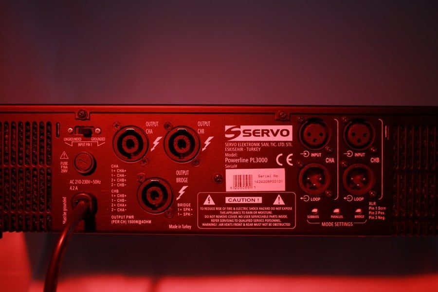 Servo PL 3000 2x1500W Power Amplifier