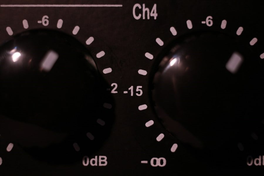 Servo PL 4004 4x1000W Power Amplifier