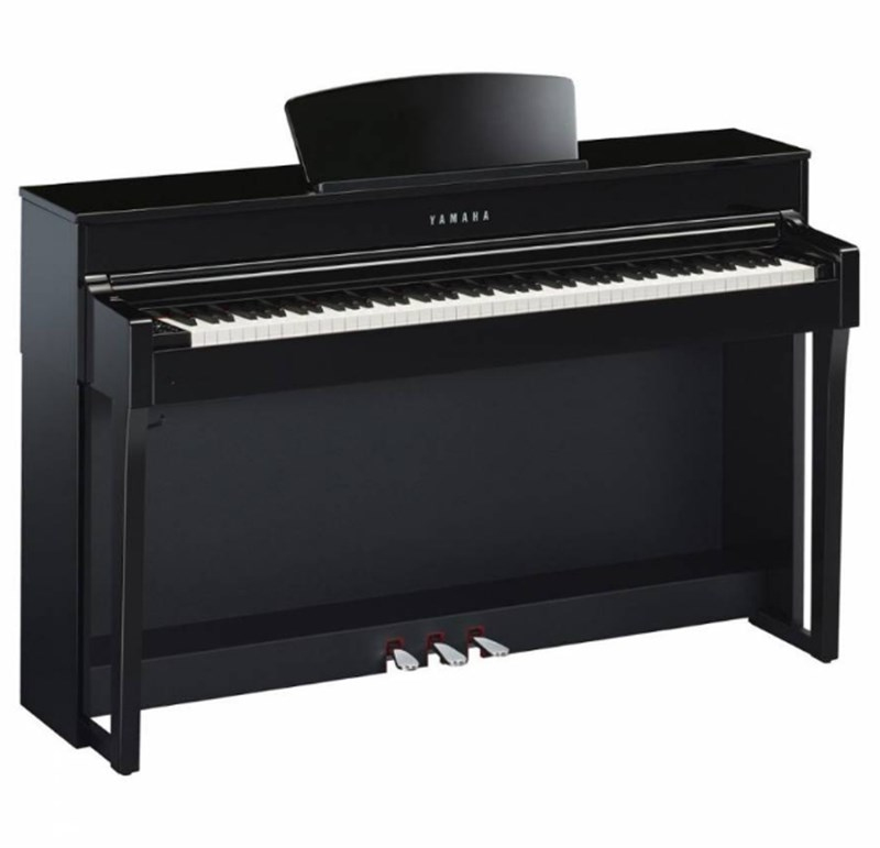 Yamaha CLP 635PE Dijital Piyano