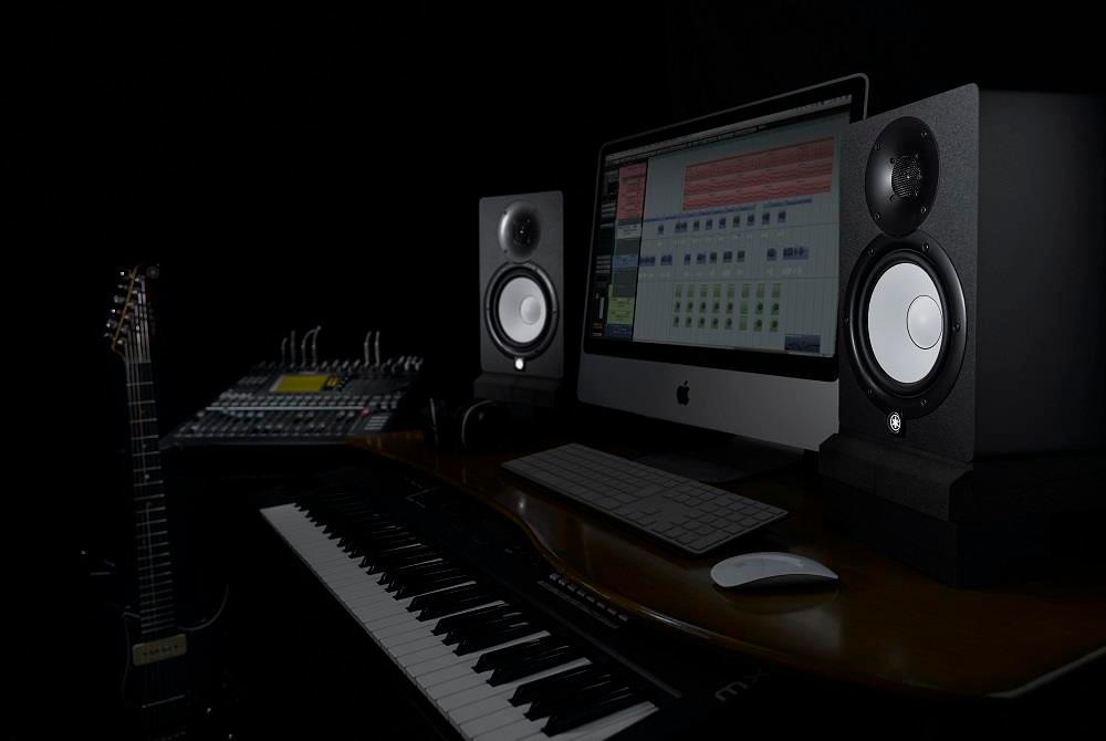 Yamaha HS8 Güçlendirmeli Stüdyo Monitörü