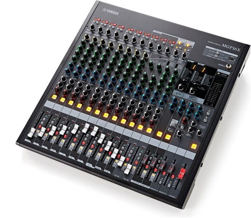 Yamaha MGP16X 16 Kanal Deck Mikser