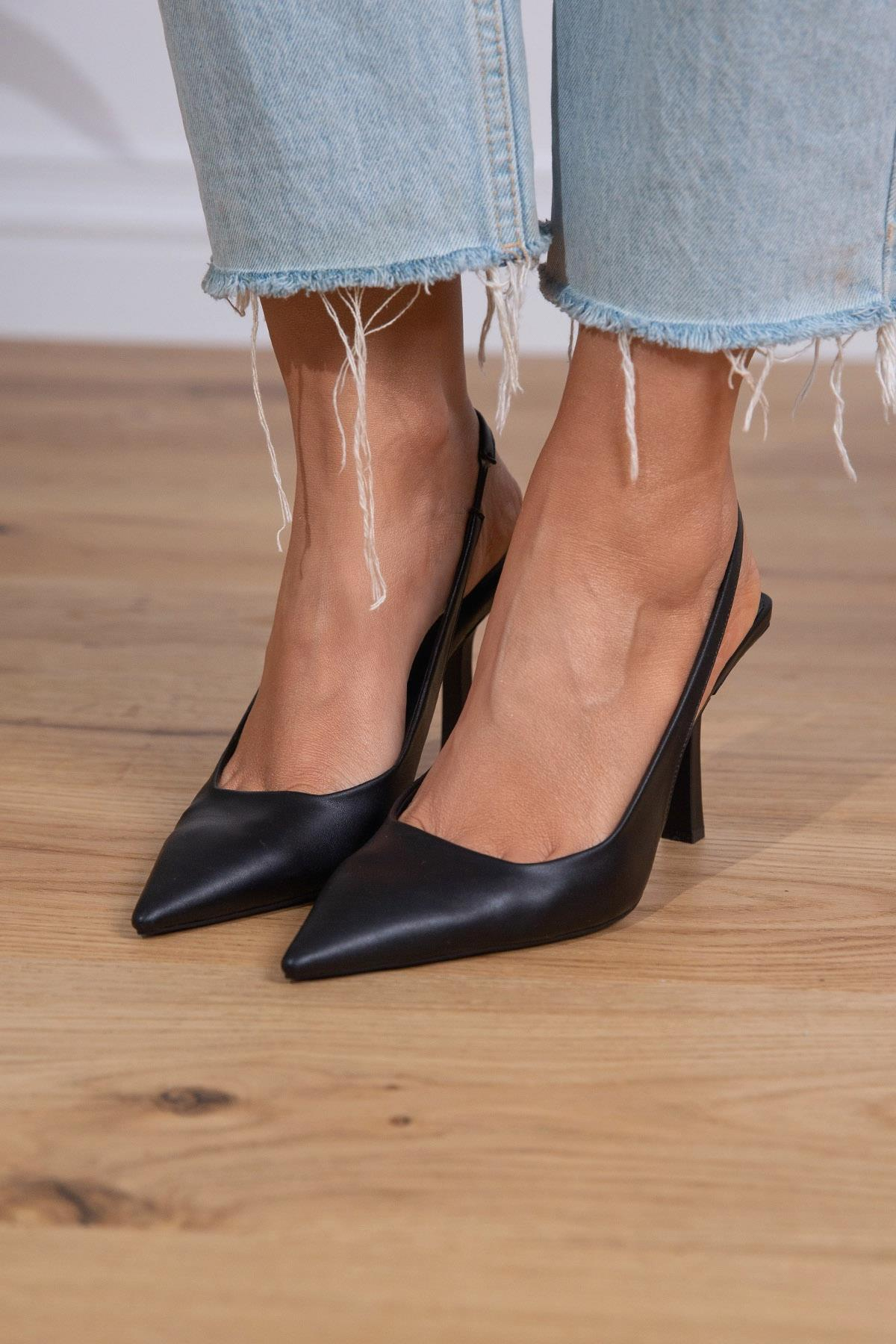 APRİL SİYAH DERİ AYAKKABI SİYAH