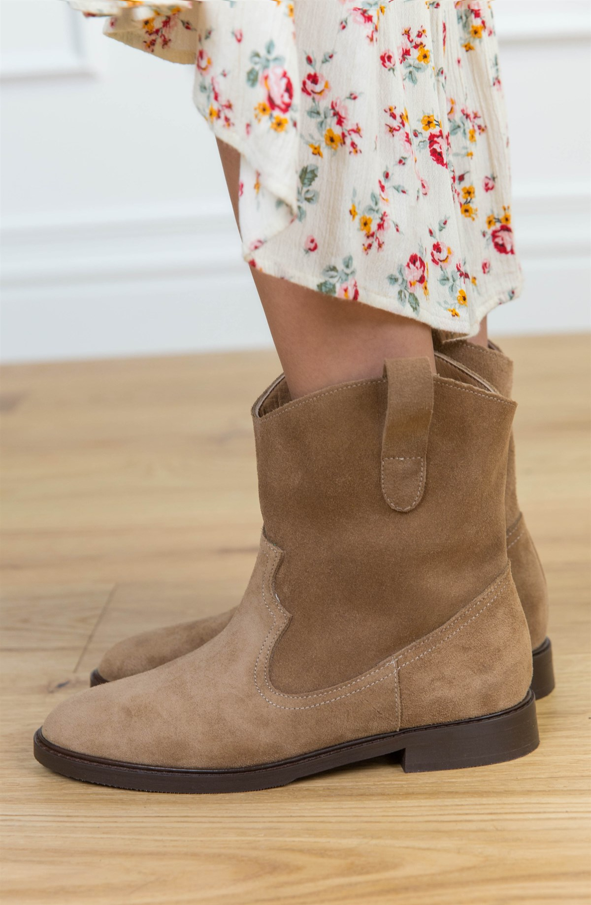 ASH AÇIK KAHVE SÜET BOT KAHVE