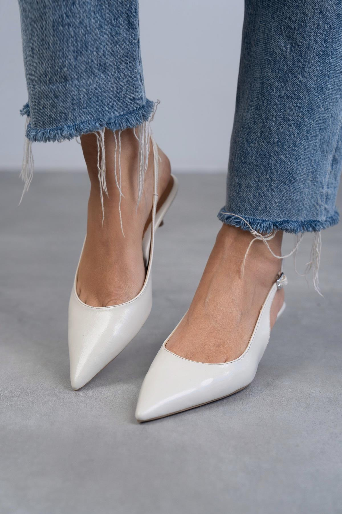 AURA EKRU DERİ AYAKKABI EKRU