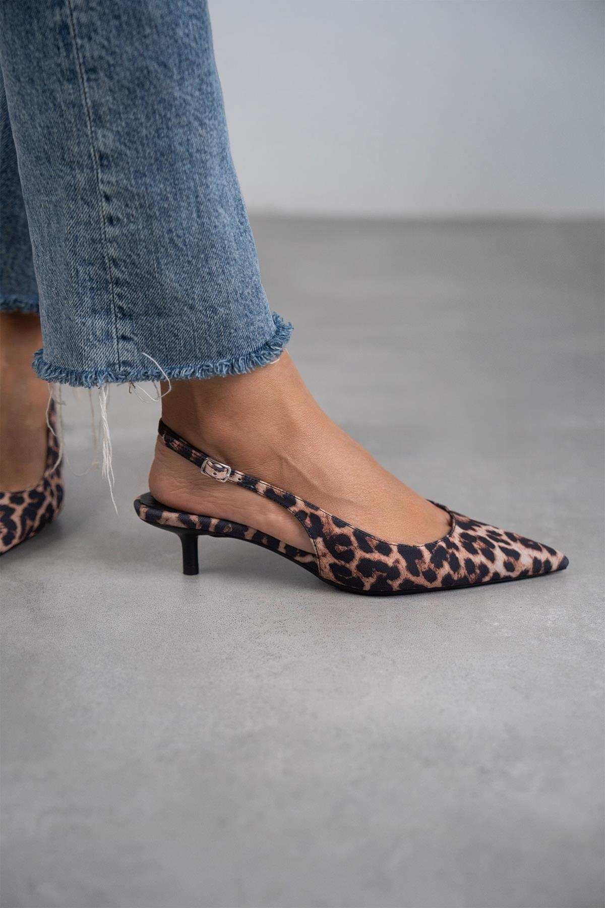 AURA LEOPAR KUMAŞ AYAKKABI LEO
