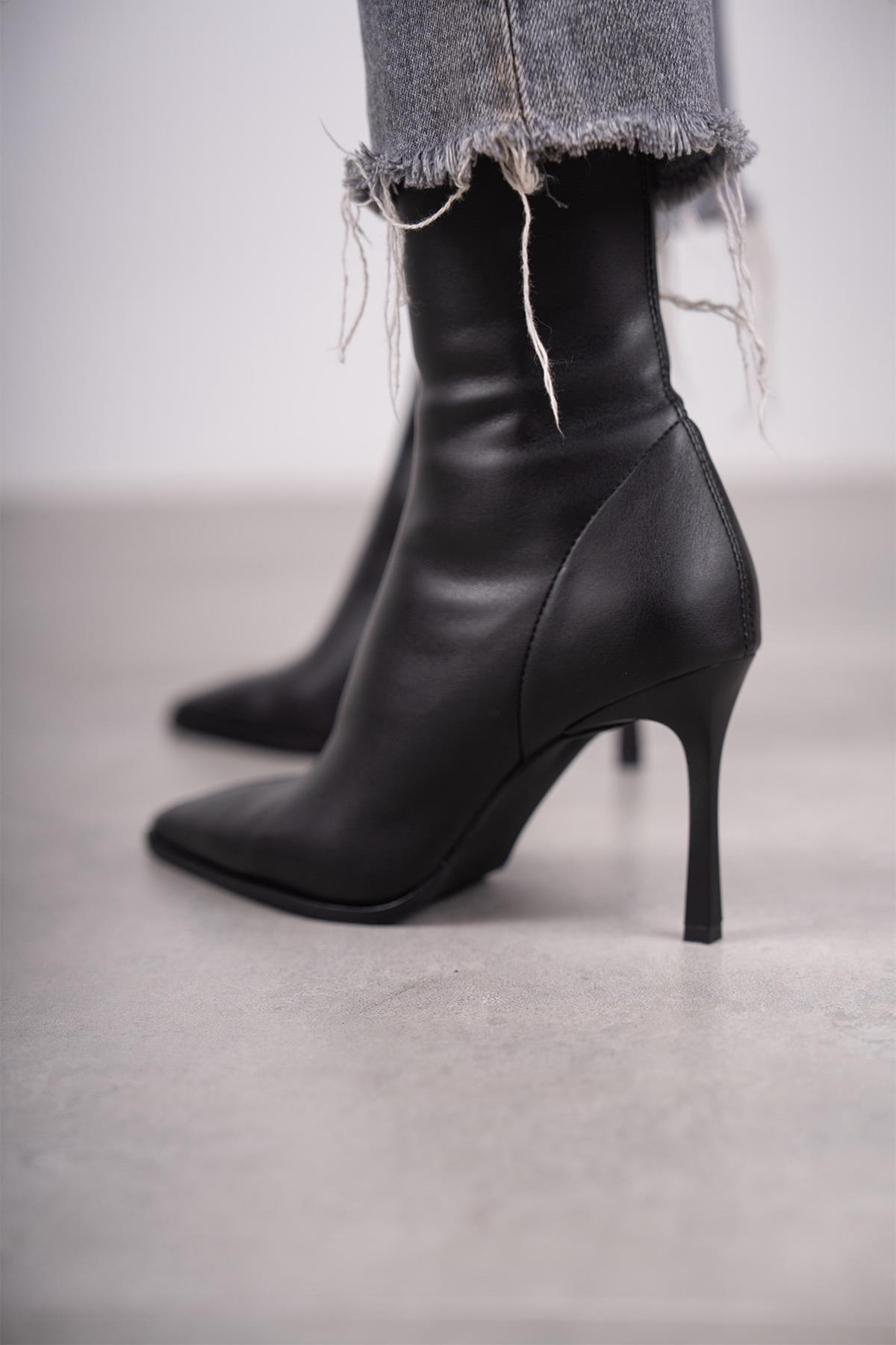 BACK STREÇ SİYAH DERİ BOT SİYAH DERİ