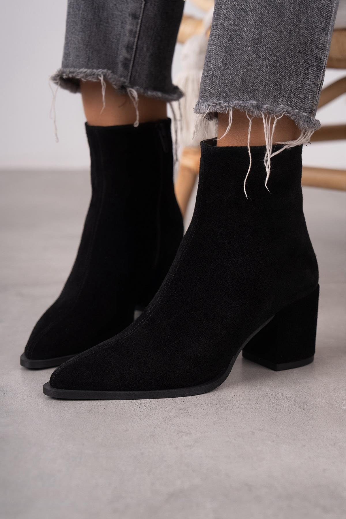 BERLİN SİYAH SÜET BOT SİYAH SÜET