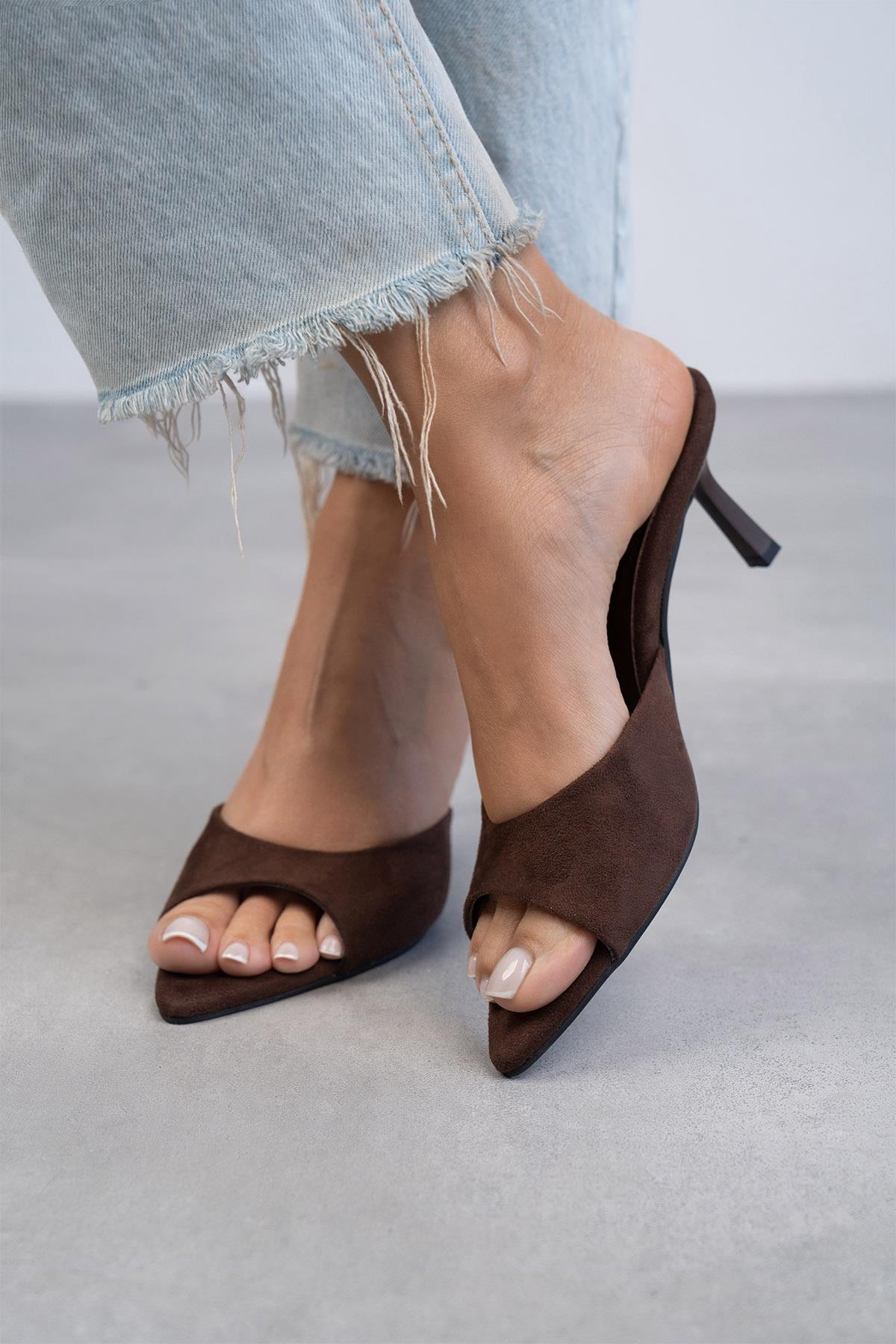 CLARA KOYU KAHVE SÜET TERLİK KAHVE