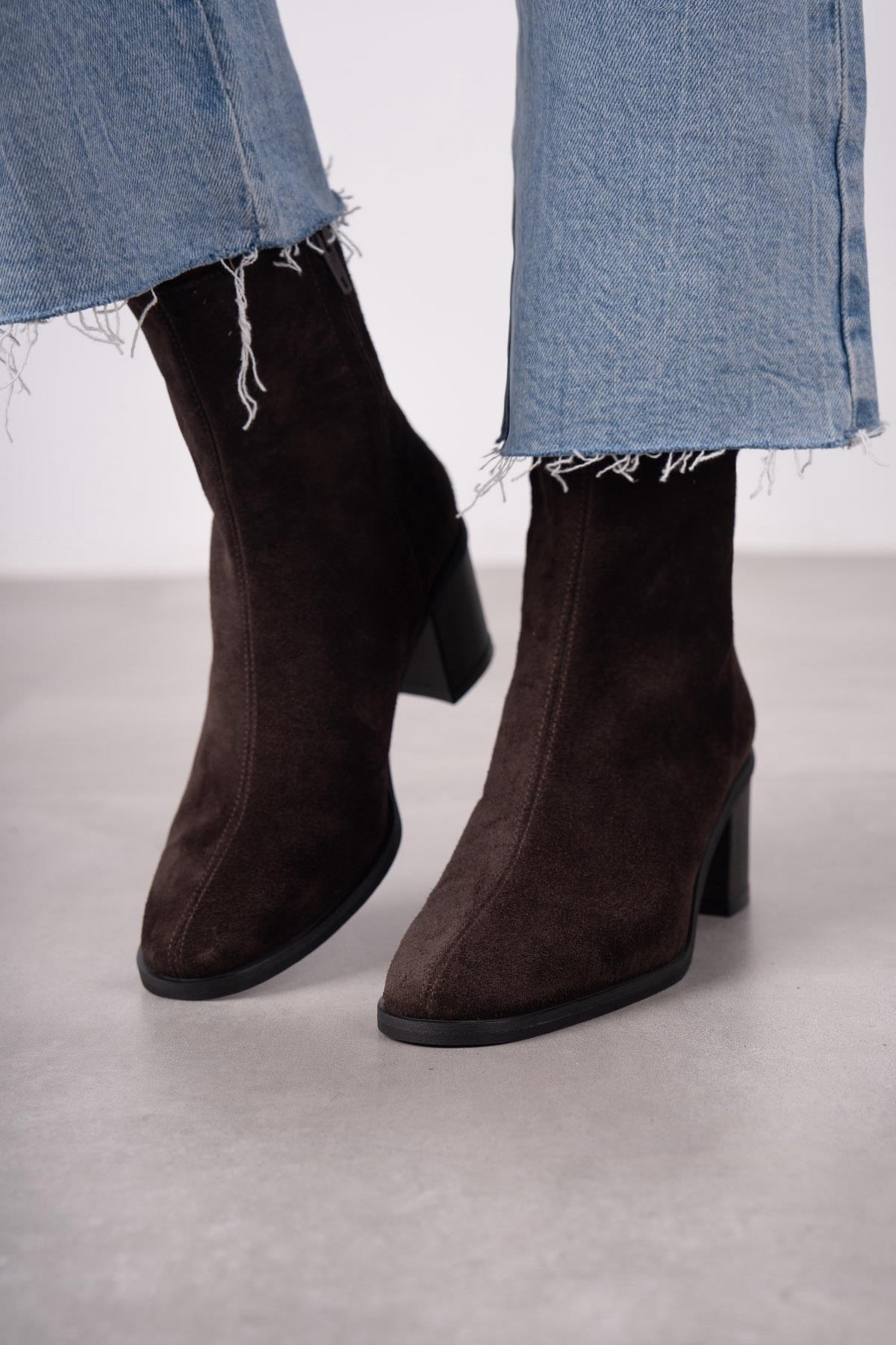 ELENOR KOYU KAHVE SÜET BOT KAHVE