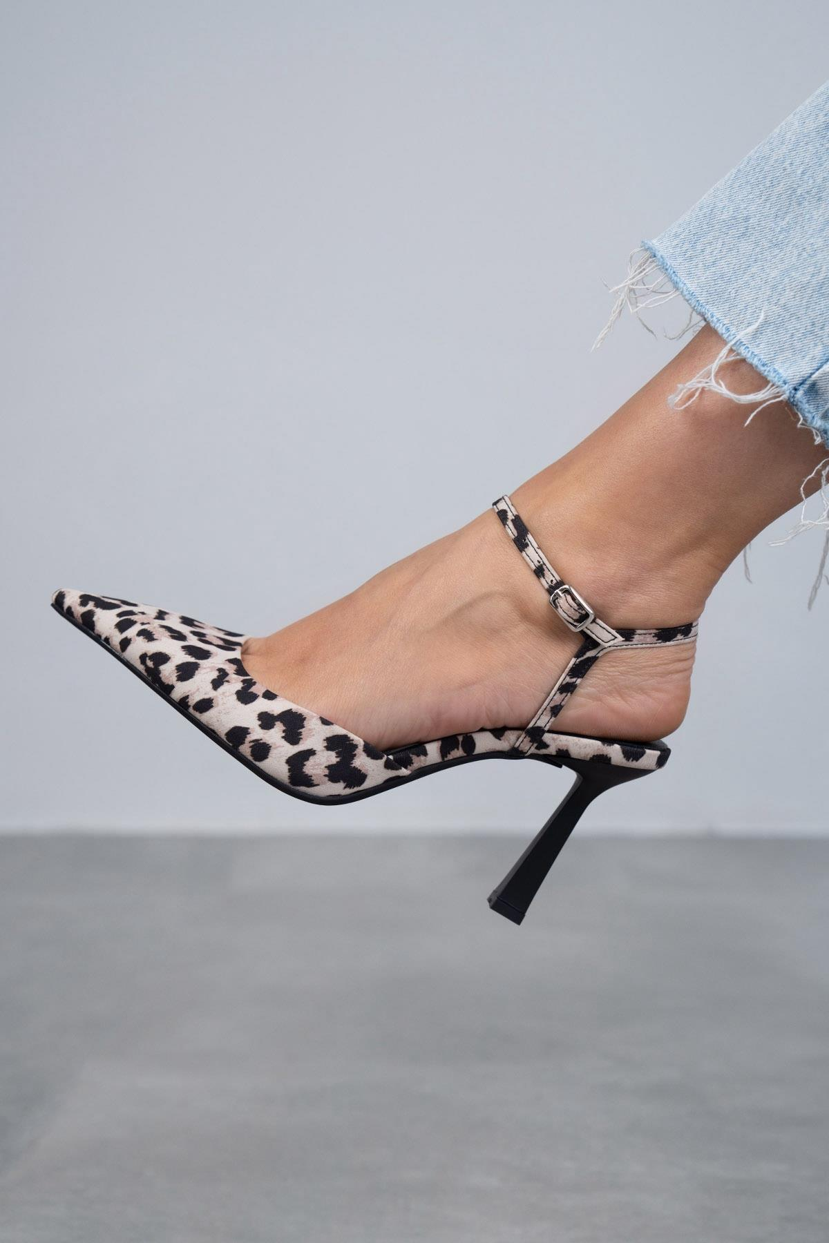 JENNY BEYAZ LEO STİLETTO LEO