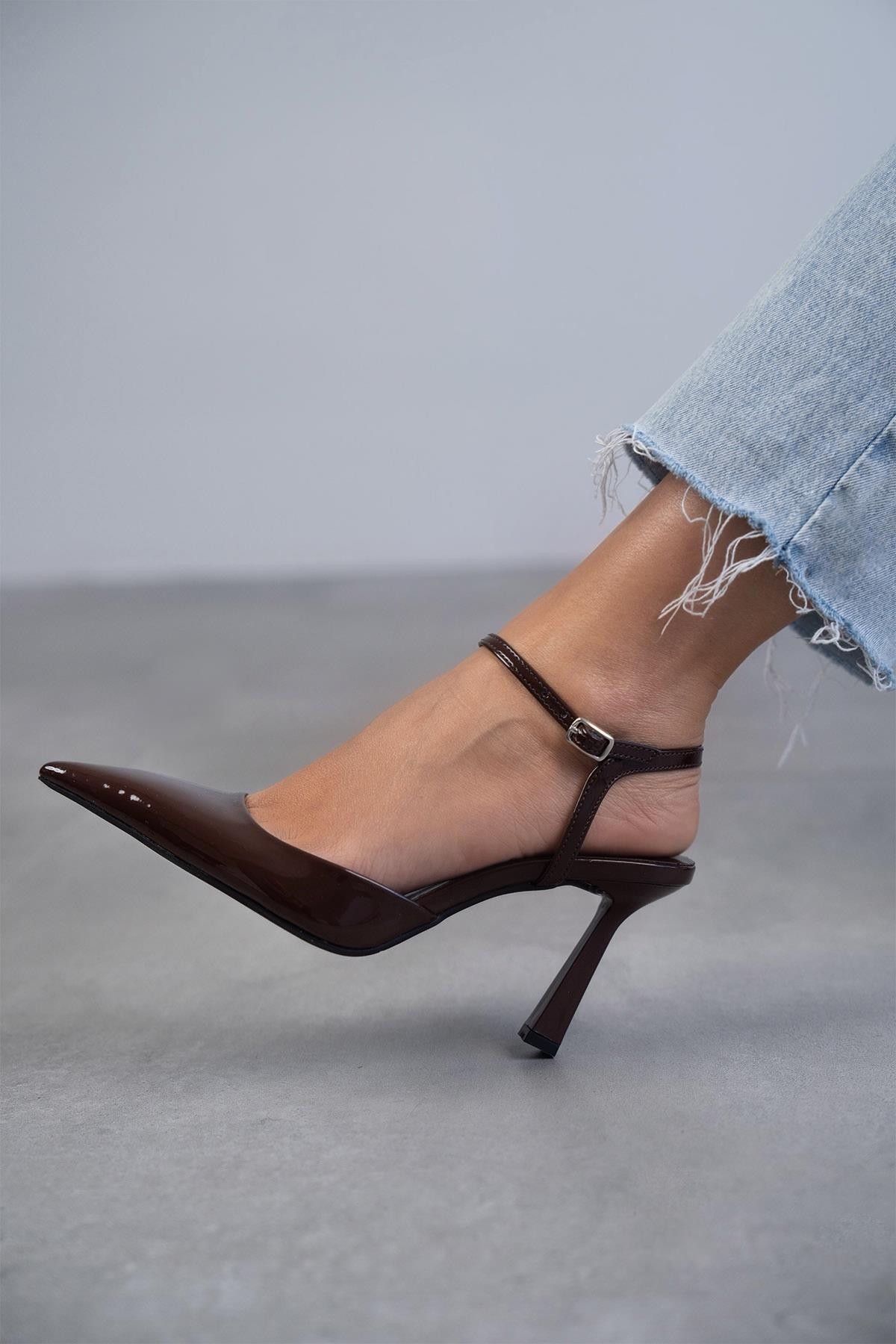 JENNY KAHVE RUGAN STİLETTO KAHVE