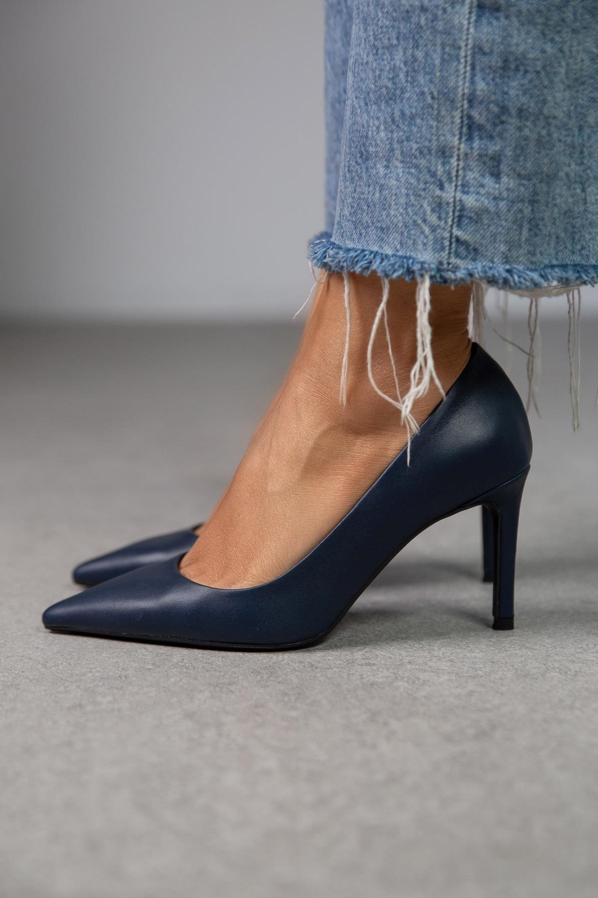 LARA LACİVERT DERİ HAKİKİ DERİ STİLETTO LACİVERT