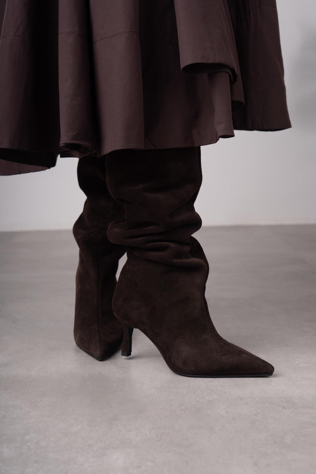 LİZA KOYU KAHVE SÜET ÇİZME KAHVE