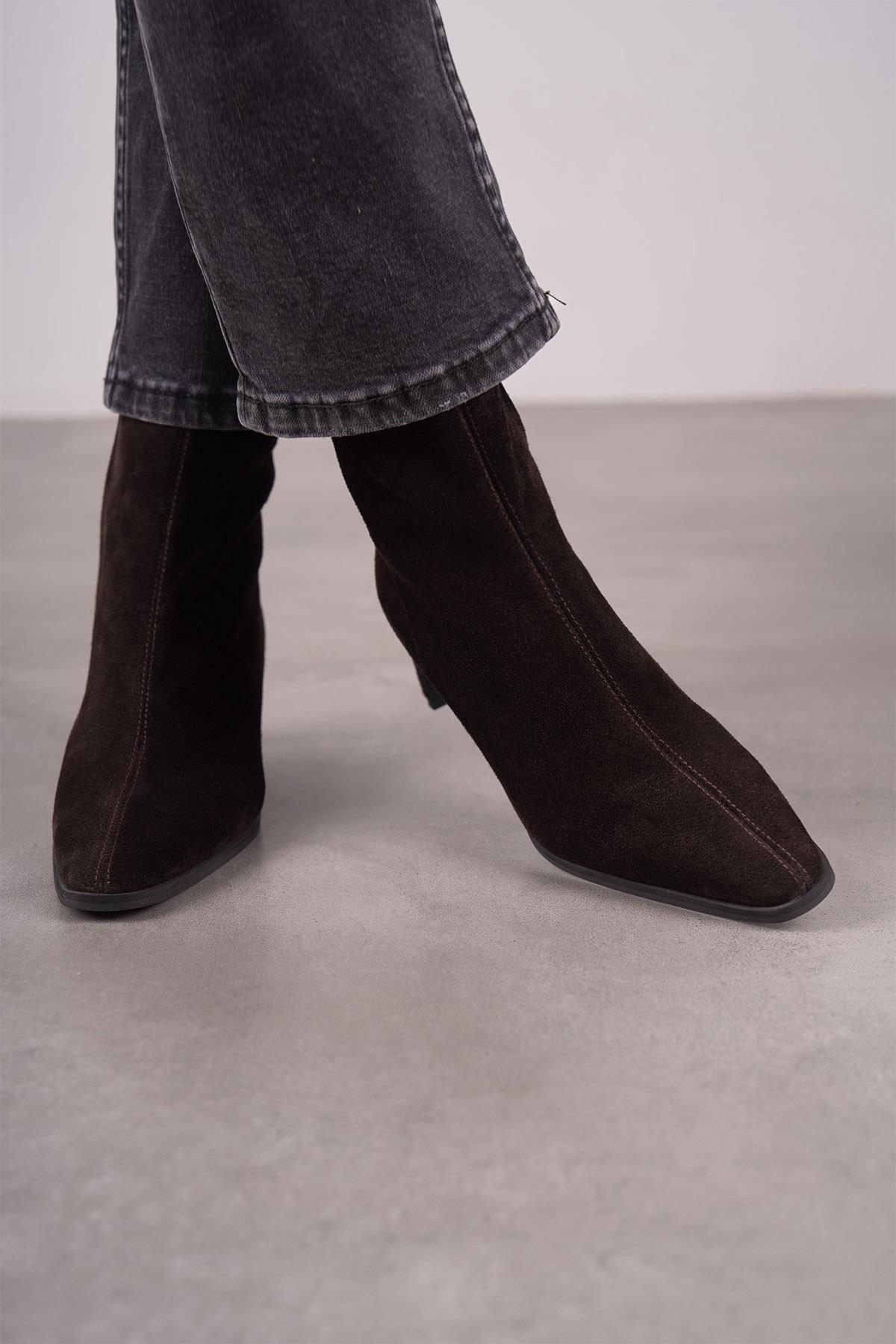 RENDA KOYU KAHVE SÜET BOT KAHVE