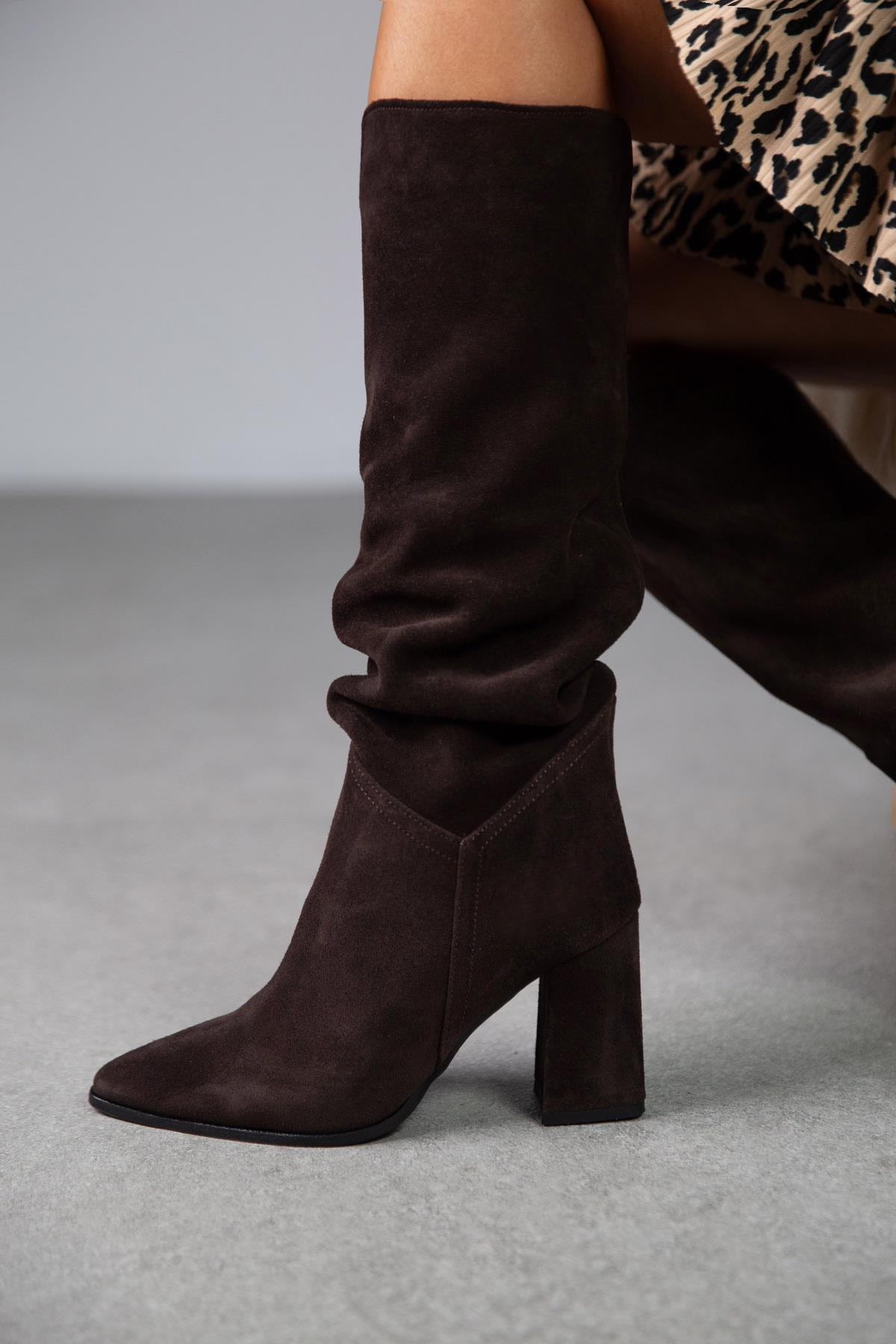 RUSH KOYU KAHVE SÜET ÇİZME KAHVE