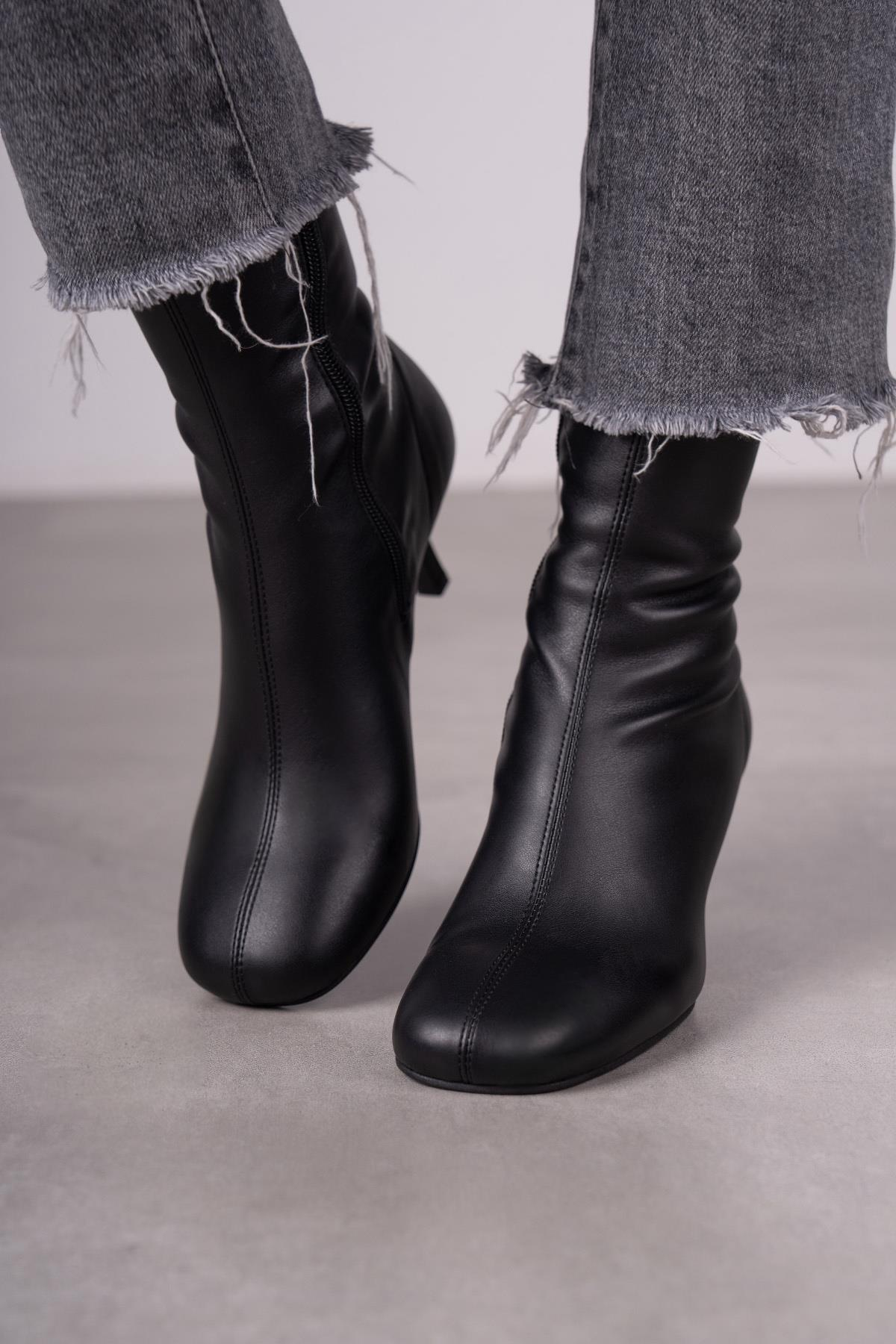 SERA STREÇ SİYAH DERİ BOT SİYAH DERİ