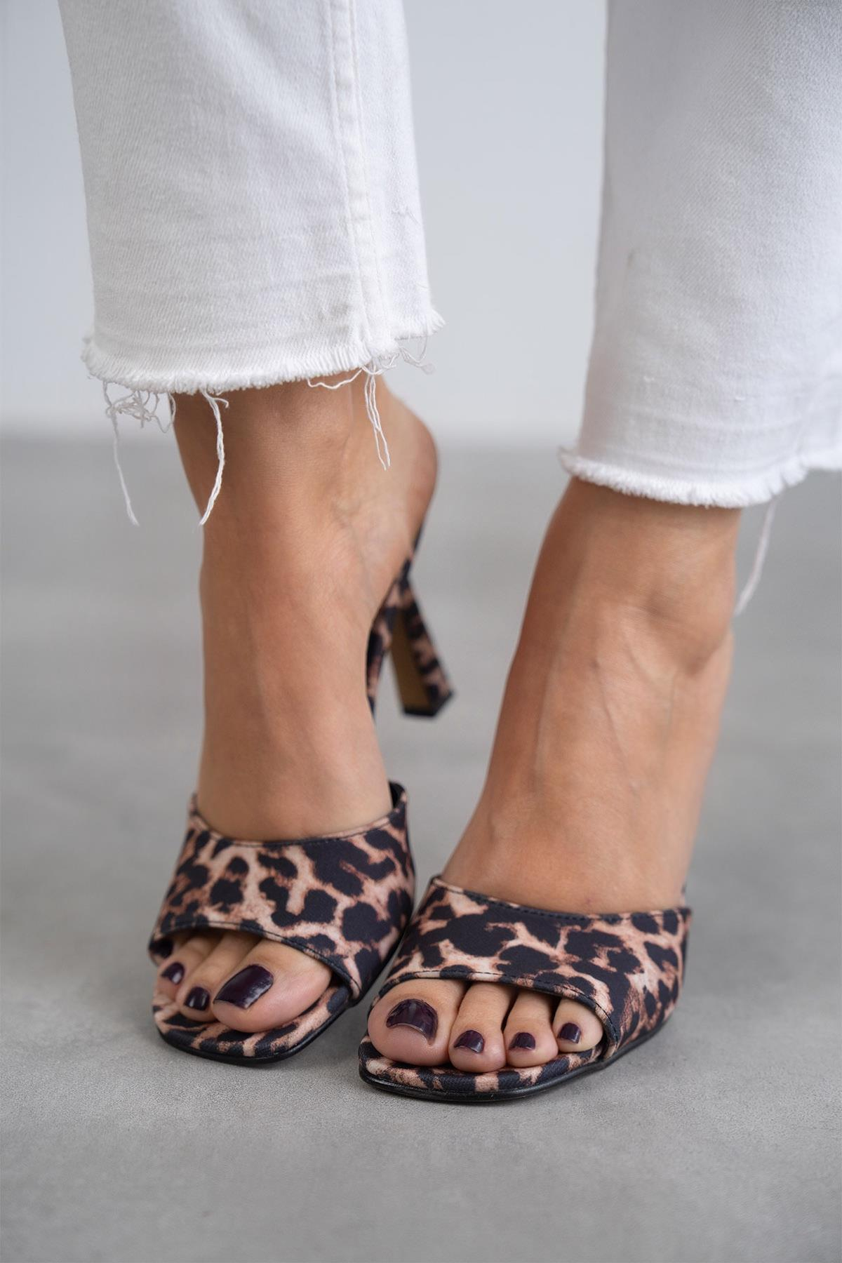 TRACY LEOPAR KUMAŞ TERLİK LEO