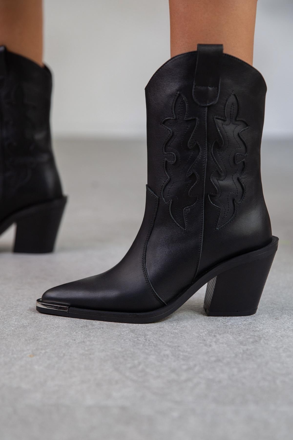 WEST SİYAH DERİ KOVBOY SİYAH