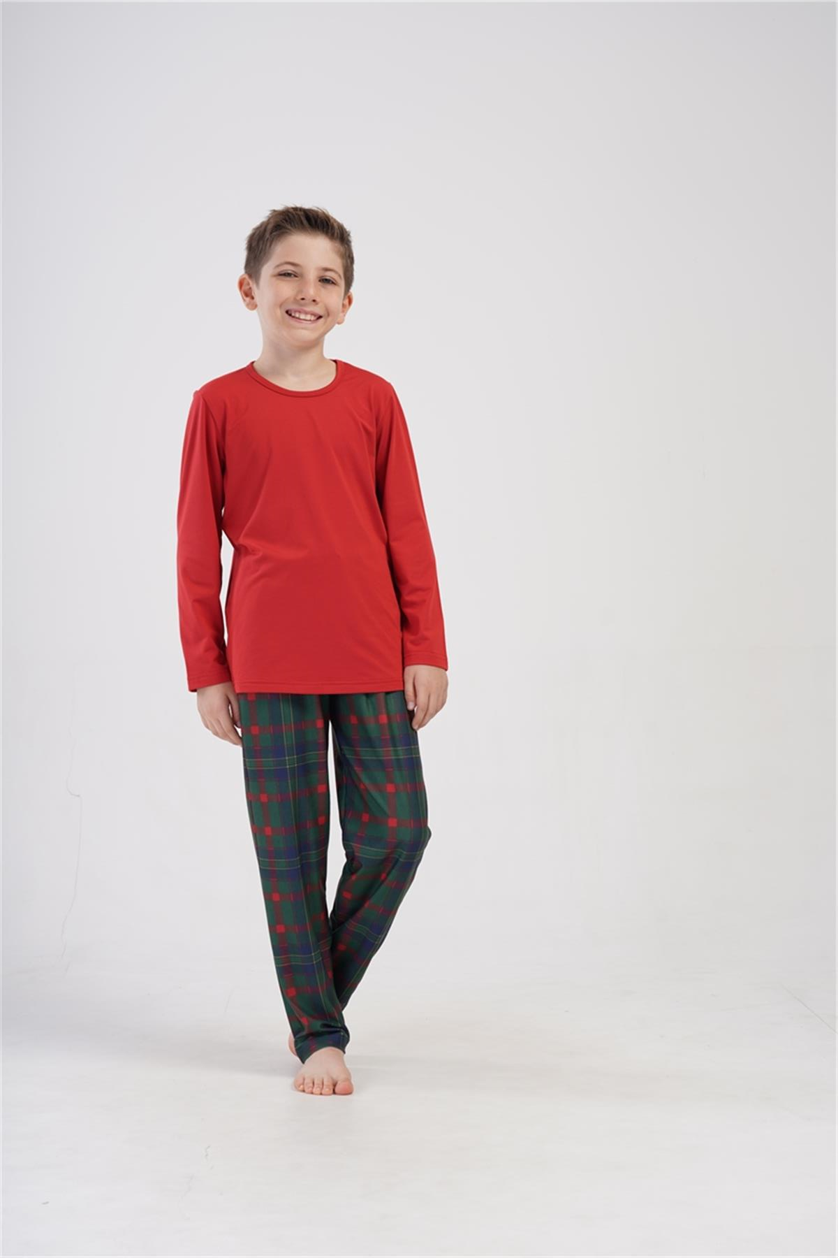 Erkek Çocuk Bordo O Yaka Uzun Kol Pijama Üstü