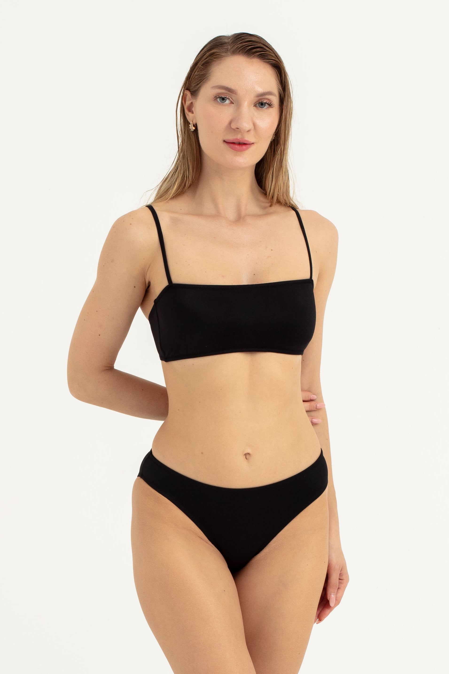 Kadın Siyah İnce Askılı Bikini 