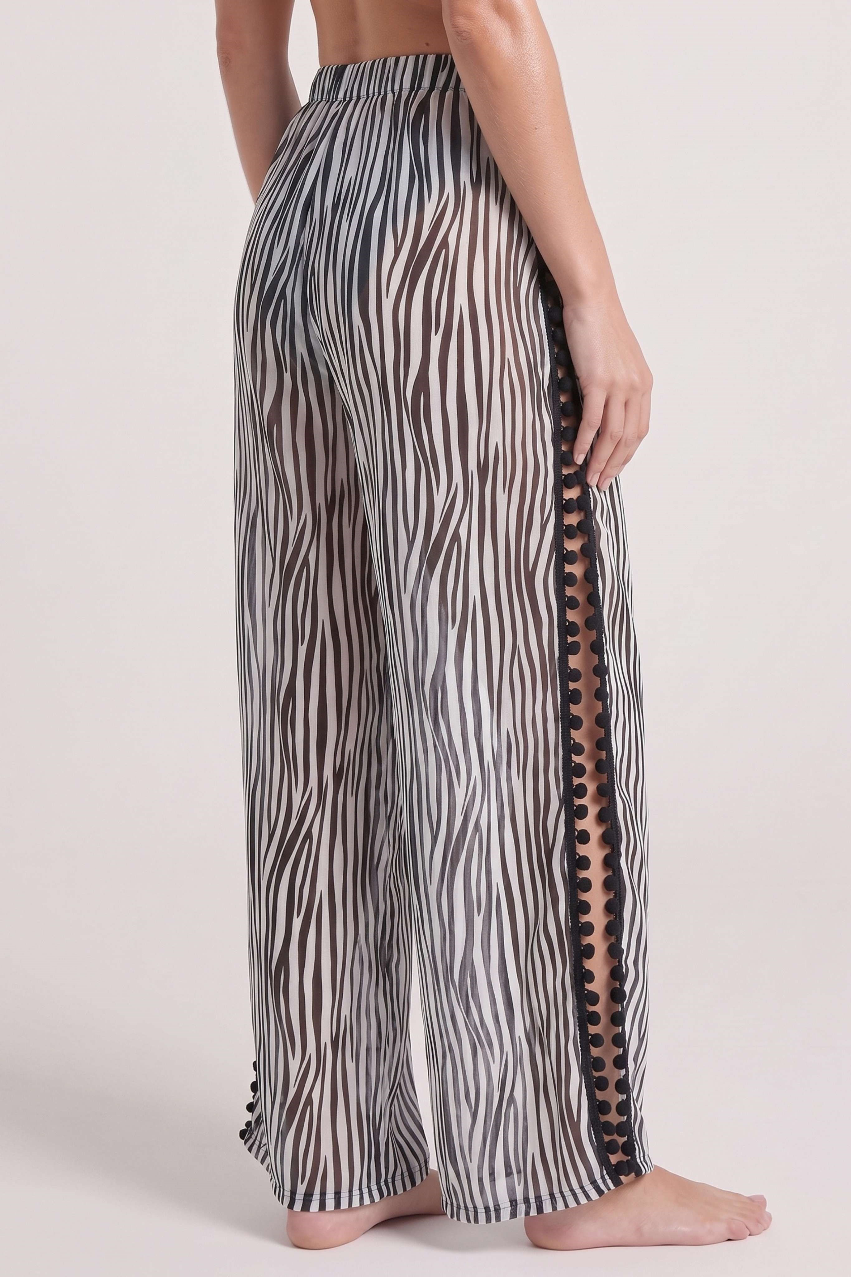 Kadın Zebra Desen Ponpon Detaylı Yırtmaçlı Pantolon Pareo