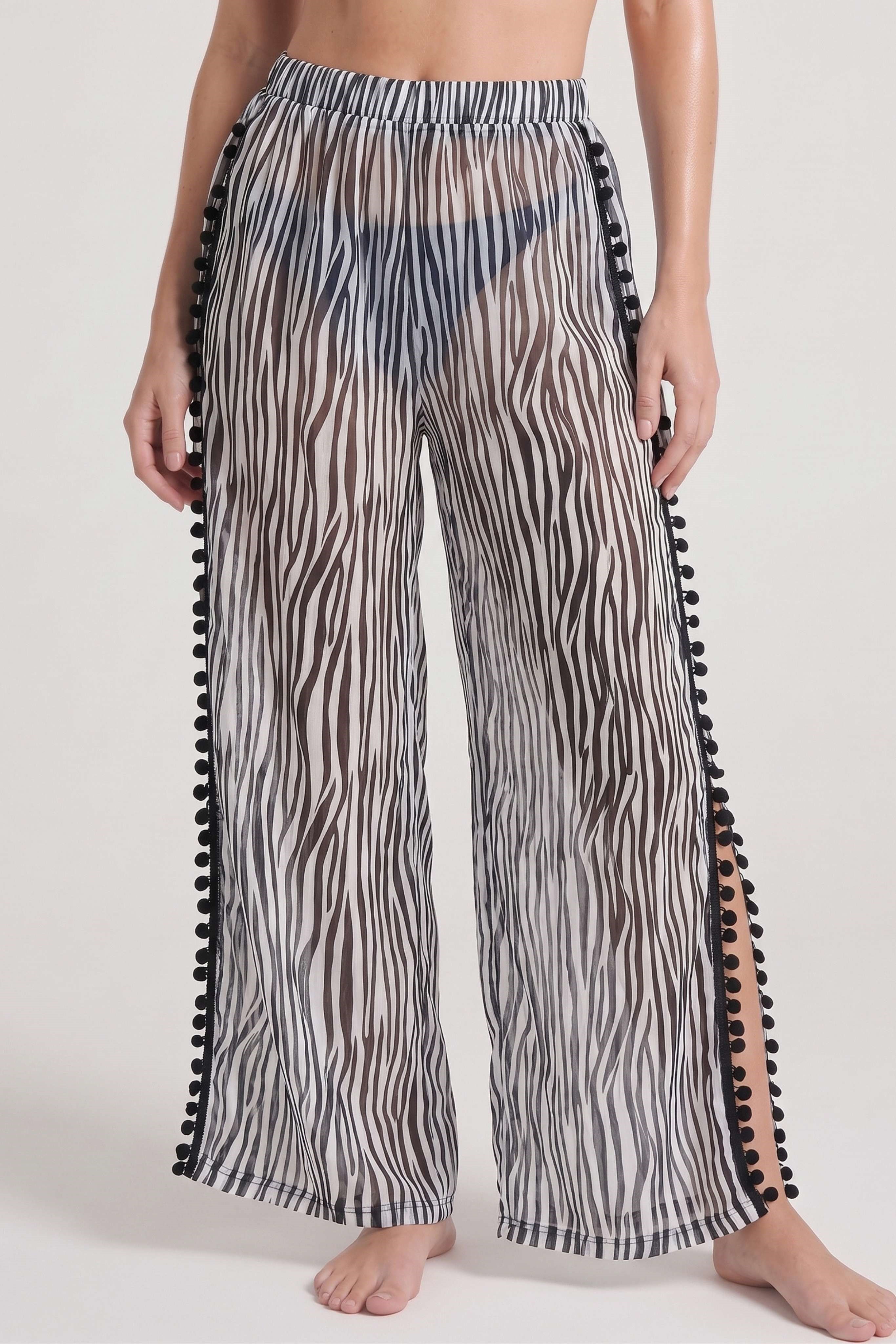 Kadın Zebra Desen Ponpon Detaylı Yırtmaçlı Pantolon Pareo