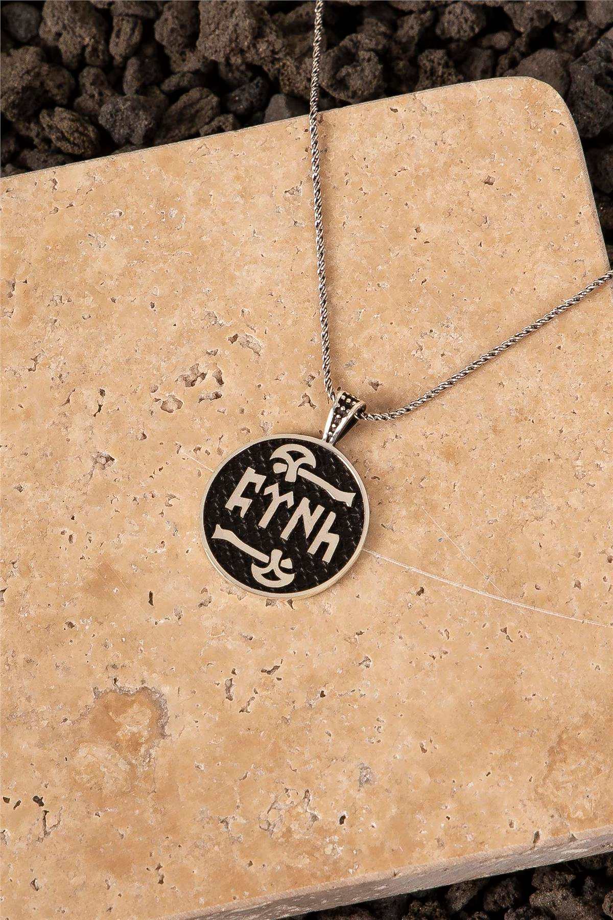 925 Ayar Gümüş Göktürkçe Türk Yazılı Balta Erkek Kolye