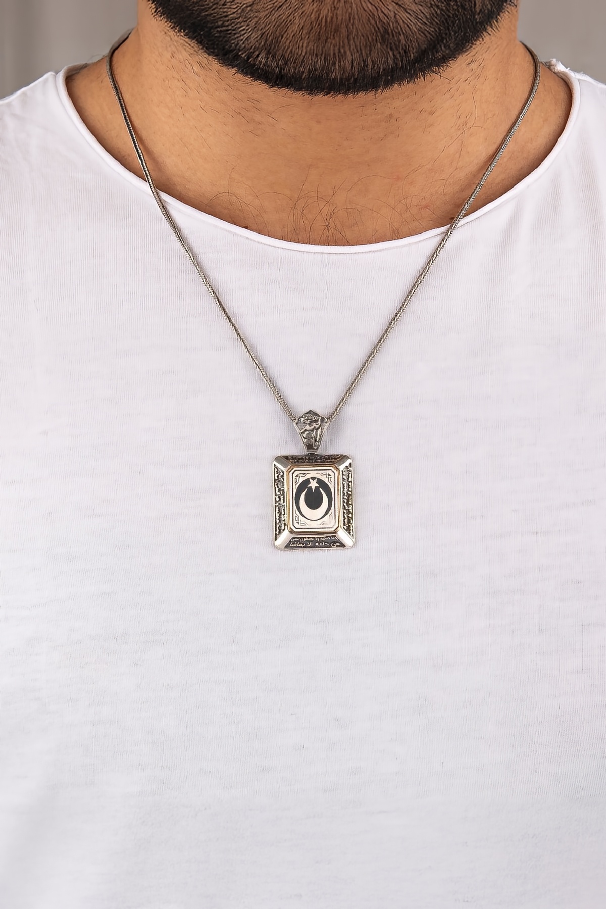 925 Ayar Gümüş Karartmalı Ayyıldız Erkek Cevşen Kolye