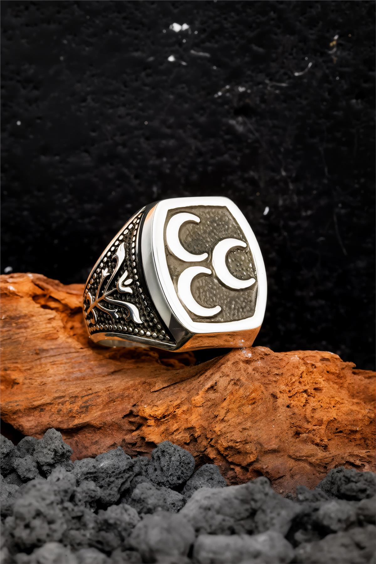 925 Ayar Gümüş Karartmalı Üç Hilal Motifli Erkek Yüzük