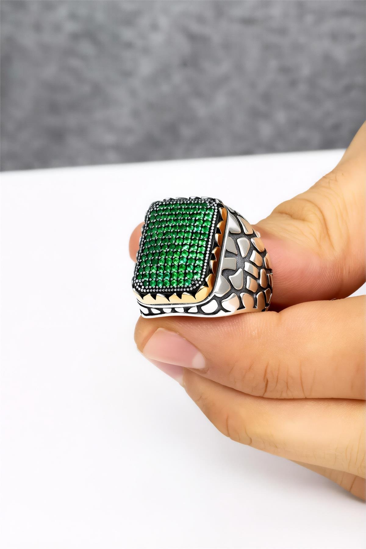 925 Ayar Gümüş Yeşil Mikro Taşlı Erkek Yüzük