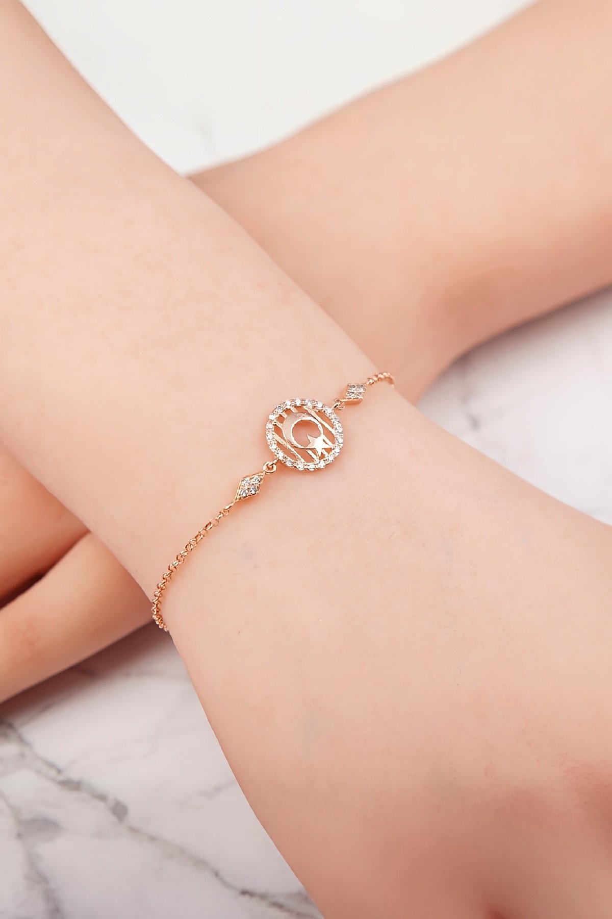 925 Ayar Gümüş Zirkon Taşlı Rose Renk Ayyıldız Bayan Bileklik