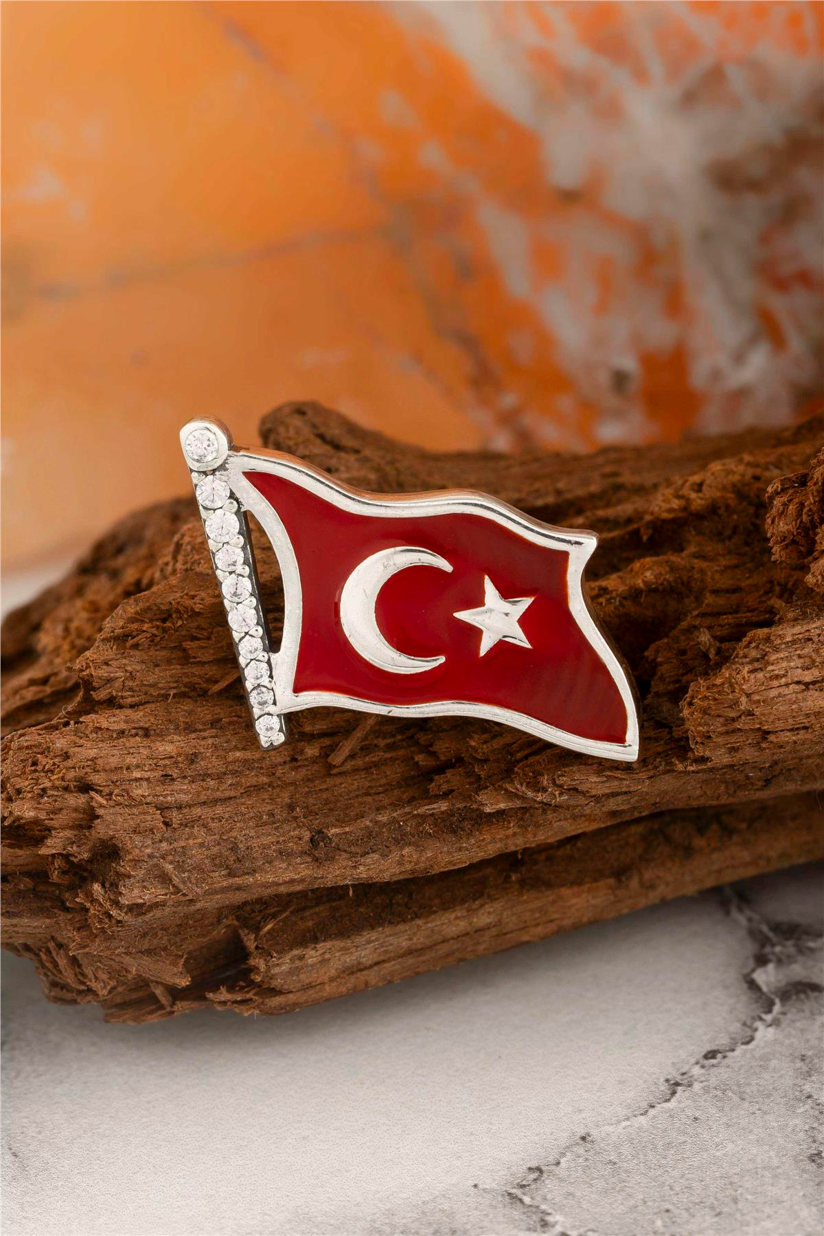 925 Ayar Gümüş Zirkon Taşlı Türk Bayrağı Bayan Rozet