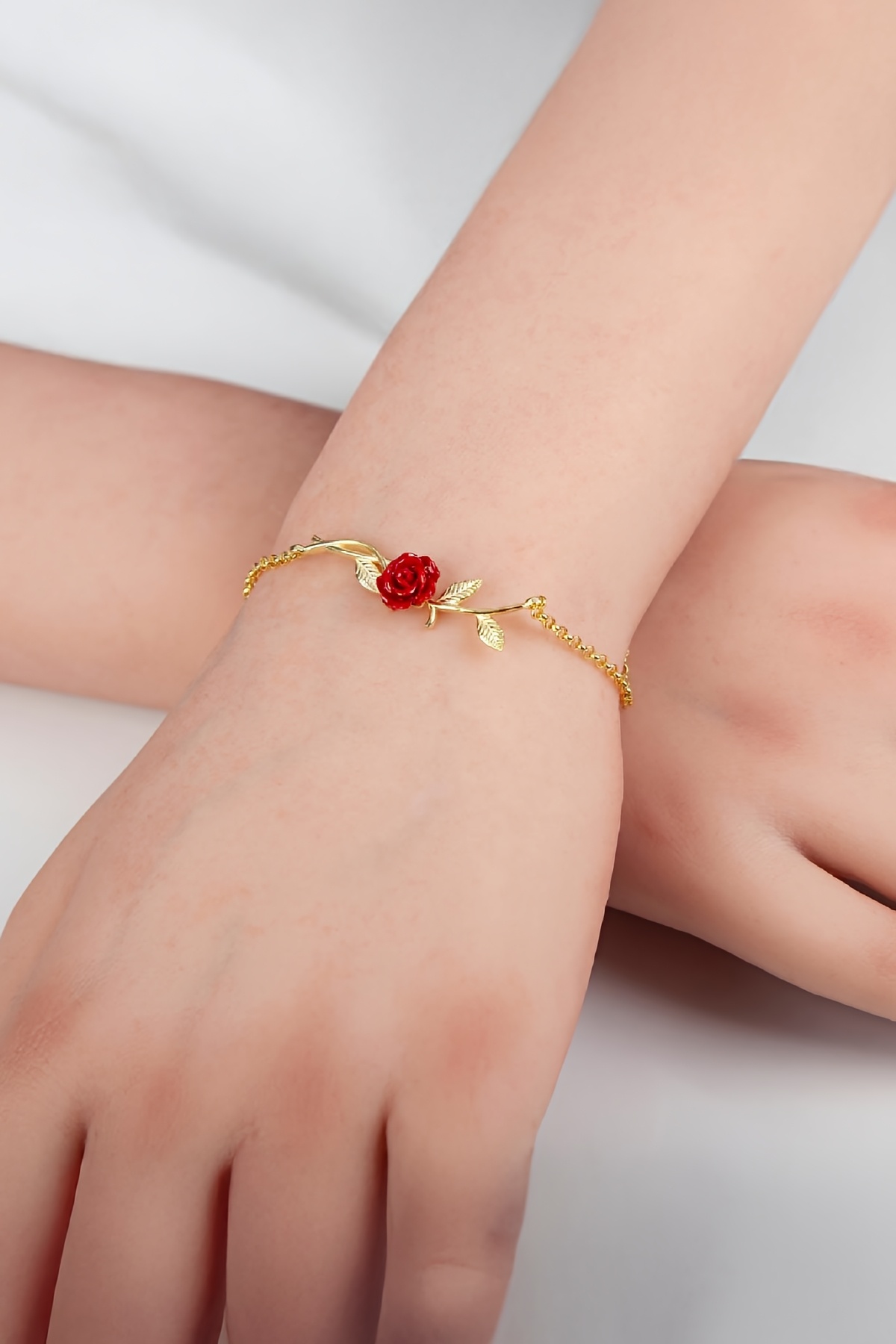 Altın Kaplama 925 Ayar Gümüş Bayan Kırmızı Gül Bileklik