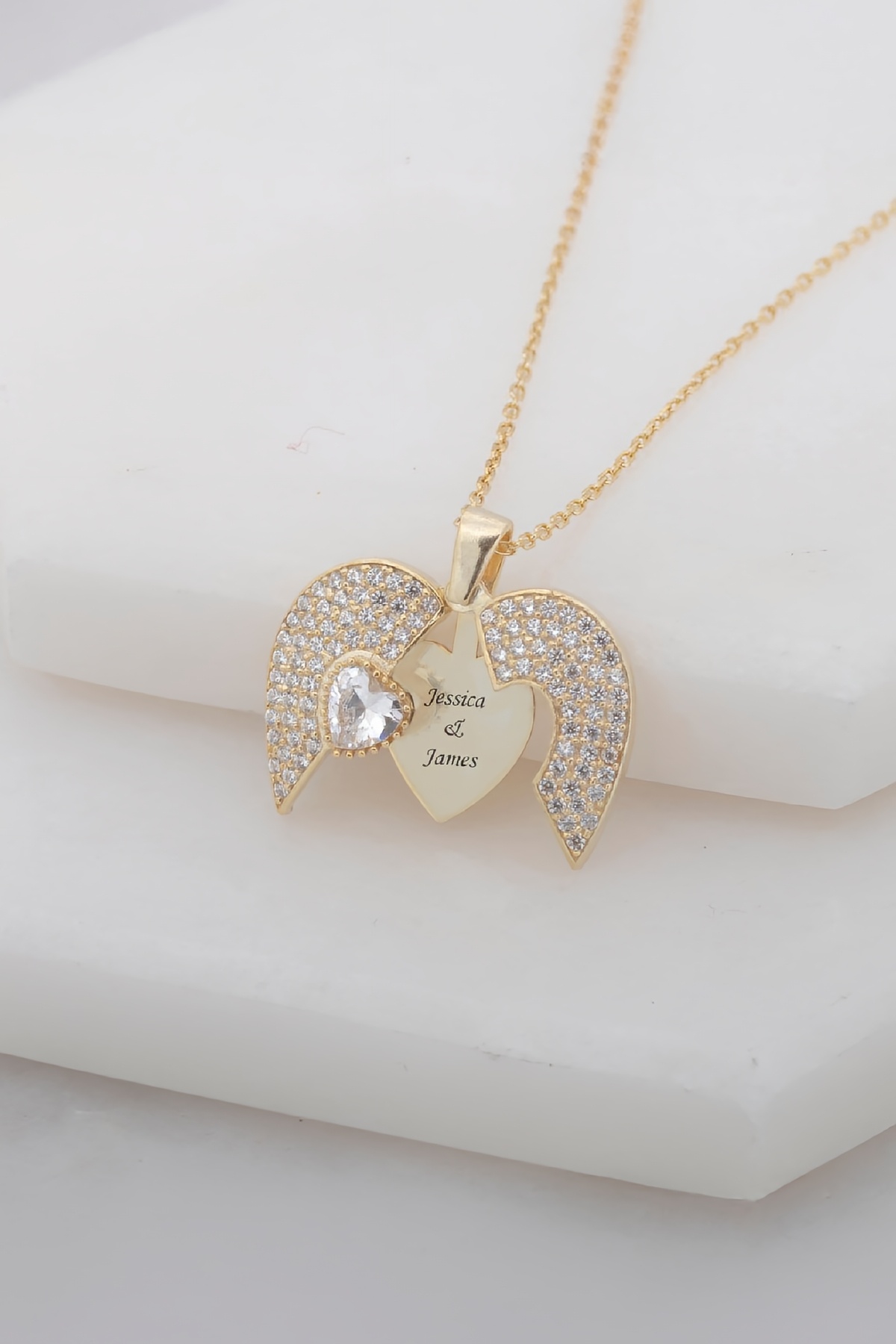 Altın Kaplama Zirkon Taşlı Kalbimdeki Sır İsimli Gümüş Bayan Kolye