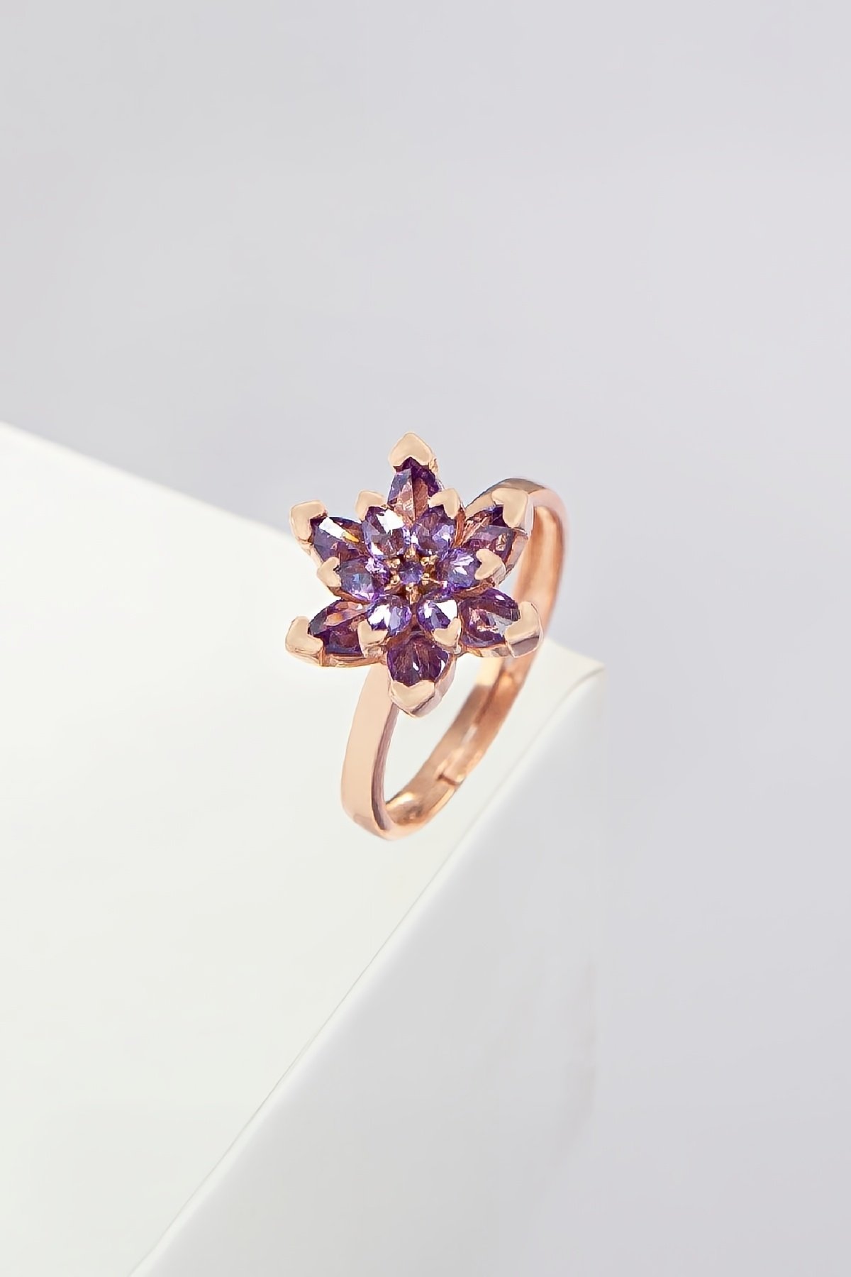 Ametist Taşlı Rose Renk Ayarlanabilir Lotus Gümüş Bayan Yüzük